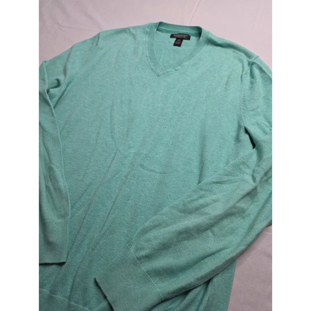 Banana Republic Sweater Men's Medium Light Teal Cotton Knitted V-Neck Warm Wear